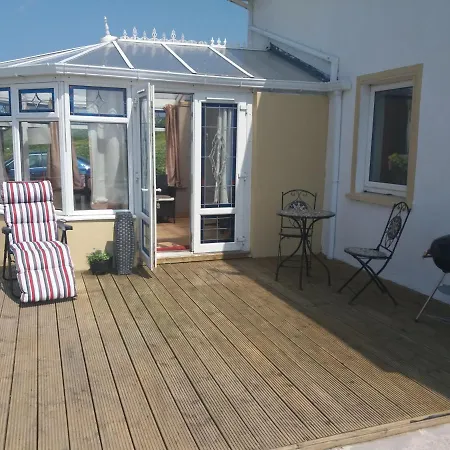 Mulhollow House Only 3*