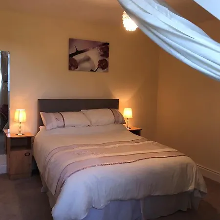 Mulhollow House Only Couette-café Keel (Mayo)