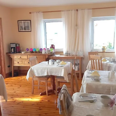 Mulhollow House Only 3* Keel (Mayo)