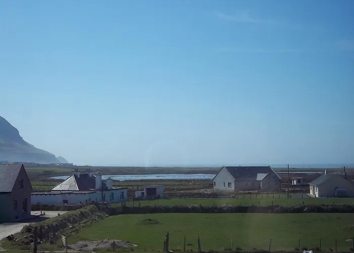 Mulhollow House Only Couette-café 3*